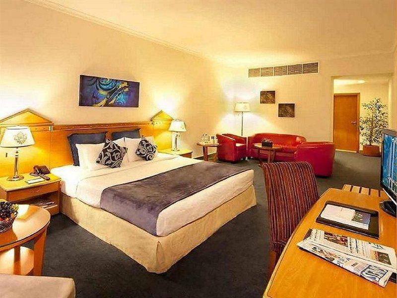 Coral Oriental Dubai Hotell Exteriör bild